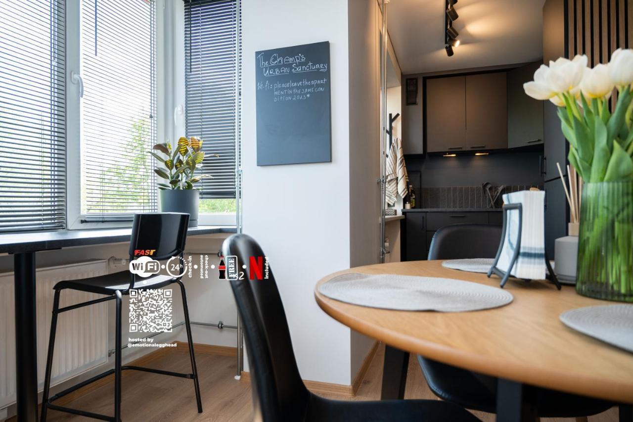 Champ's Urban Sanctuary Apartment